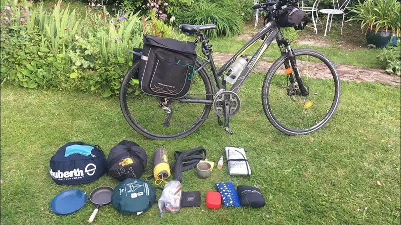 Sacoche pour vélo Les pièges à éviter quand on part en voyage Sacoche pour vélo Les pièges à éviter quand on part en voyage