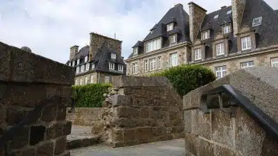 Les avantages des programmes immobiliers neufs à Saint-Malo