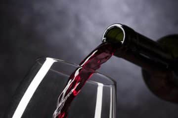 Un guide pour acheter la box de vin parfaite